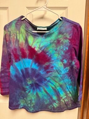 Women's Long Sleeve Tie-Dye Tee - Multicolor